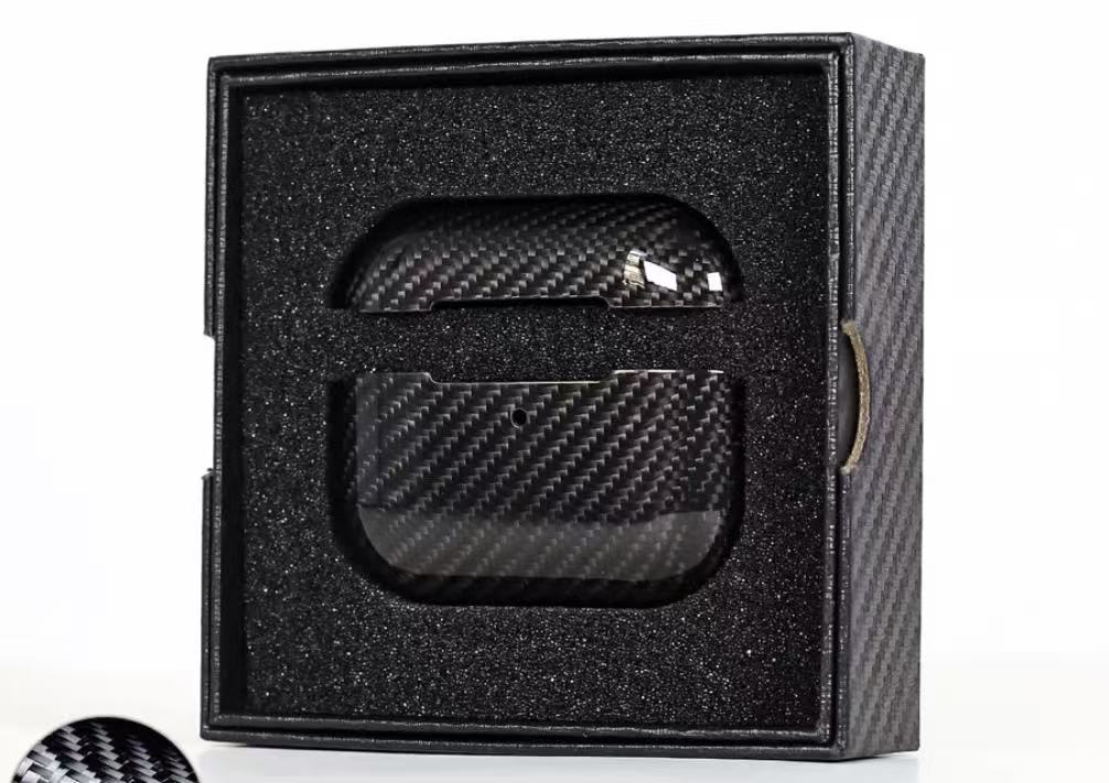 RAVE CARBON AIRPOD CASE